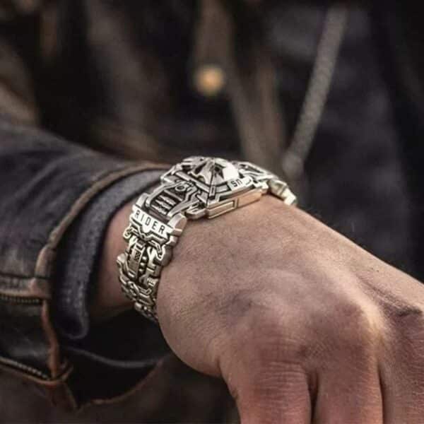 Schickes Piraten armband für Männer